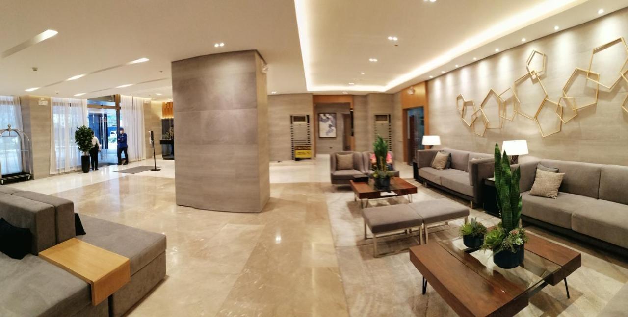 S Residencestower 3 - L&R Staycation Pasay Esterno foto